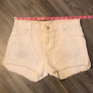 Levis Denim Shorts White (Size 25)